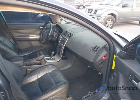 2007 Volvo S40 T5 z USA, uszkodzony, nr VIN YV1MS682872266329